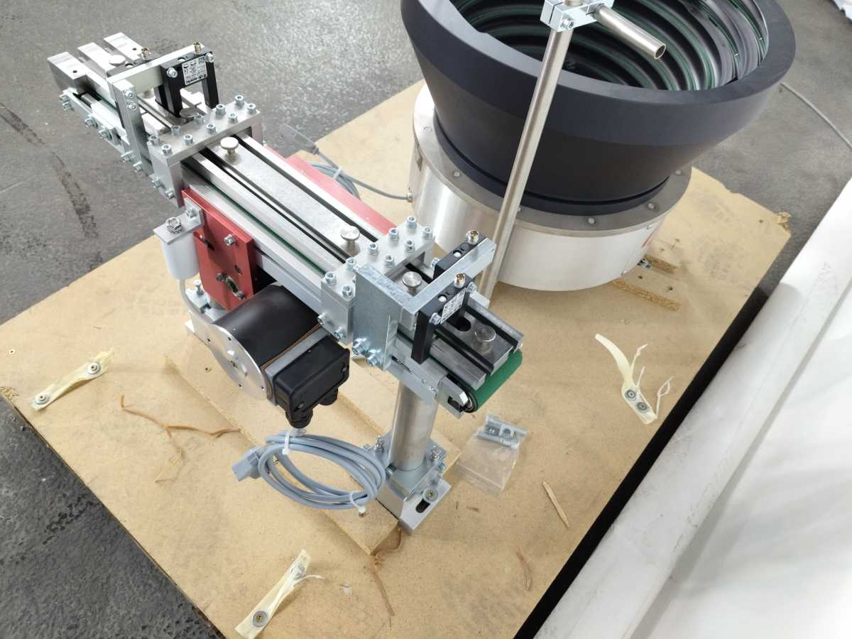 afag 50028133 BF50 - L12 Vibratory Bowl Feeder System