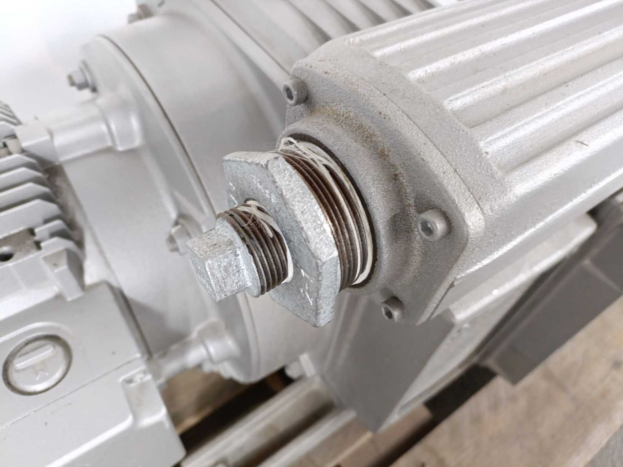 Becker VTLF250 Dry-running Rotary Vane Vacuum Pump