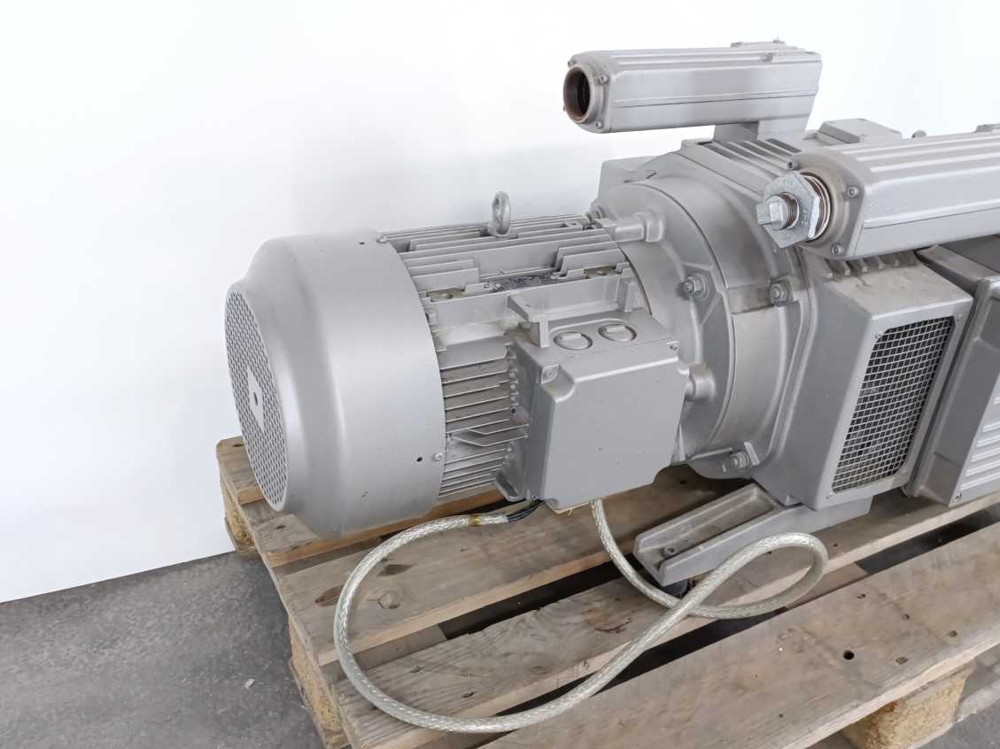Becker VTLF250 Dry-running Rotary Vane Vacuum Pump