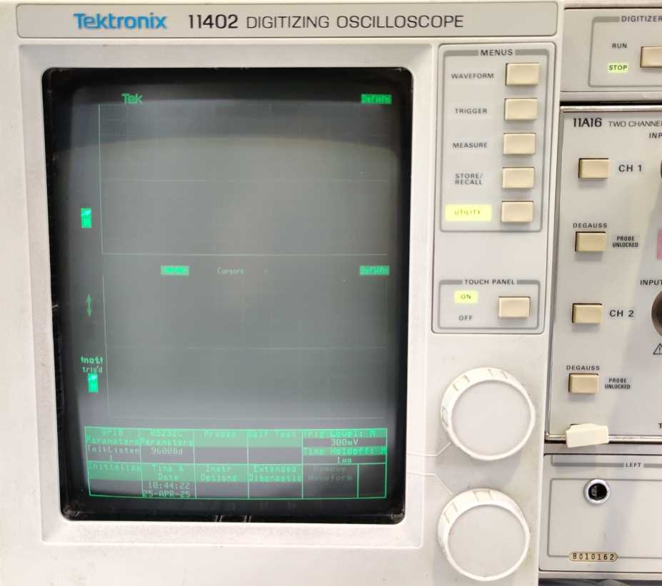 Tektronix 11402 Digitizing oscilloscope with 11A16, 11A32 modules