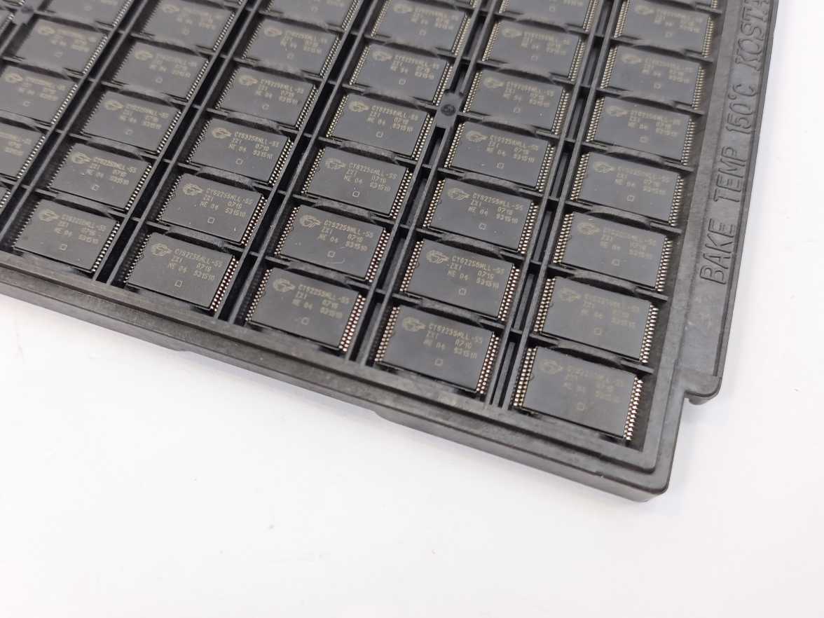 CY62256NLL-55ZXI Batch of 30 pcs.