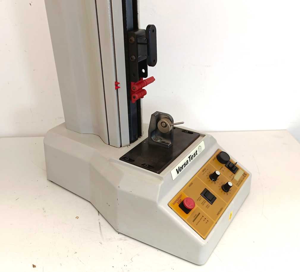 Mecmesin VersaTest Stand-alone force tester up to 2.5kN