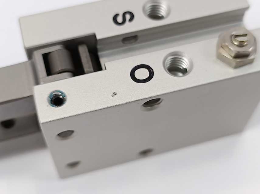 SMC MHC2-16D Pneumatic 2-Finger Gripper MHA12