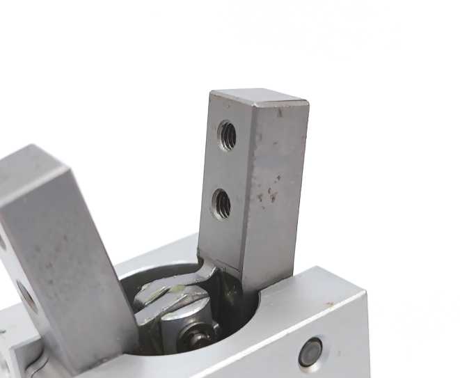 SMC MHC2-16D Pneumatic 2-Finger Gripper MHA12