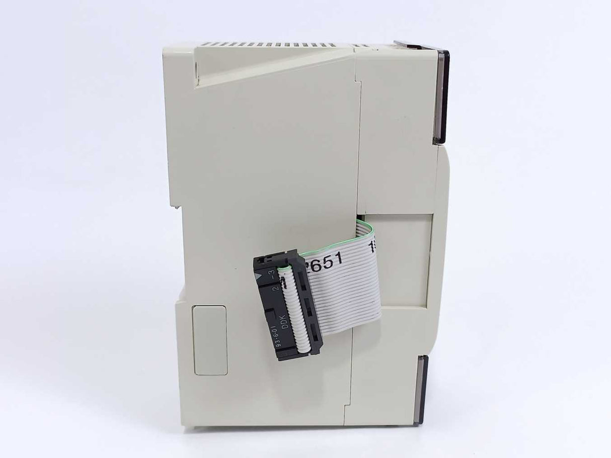 Mitsubishi FX-8EYR-ES Programmable Controller