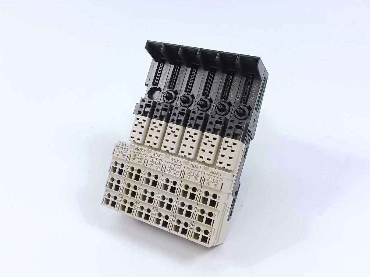 Siemens 6ES7193-4CC20-0AA0 SIMATIC Terminal Module TM-P15S23-A1, Batch of 6 pcs.