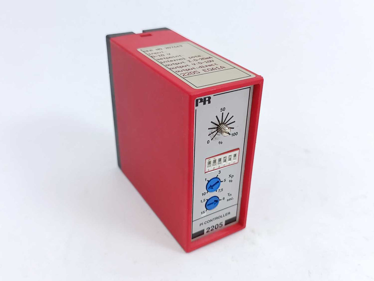 PR Electronics 2205 E0A1A PI Controller IN: 0-10V, Out: 0-20mA, 0-10V