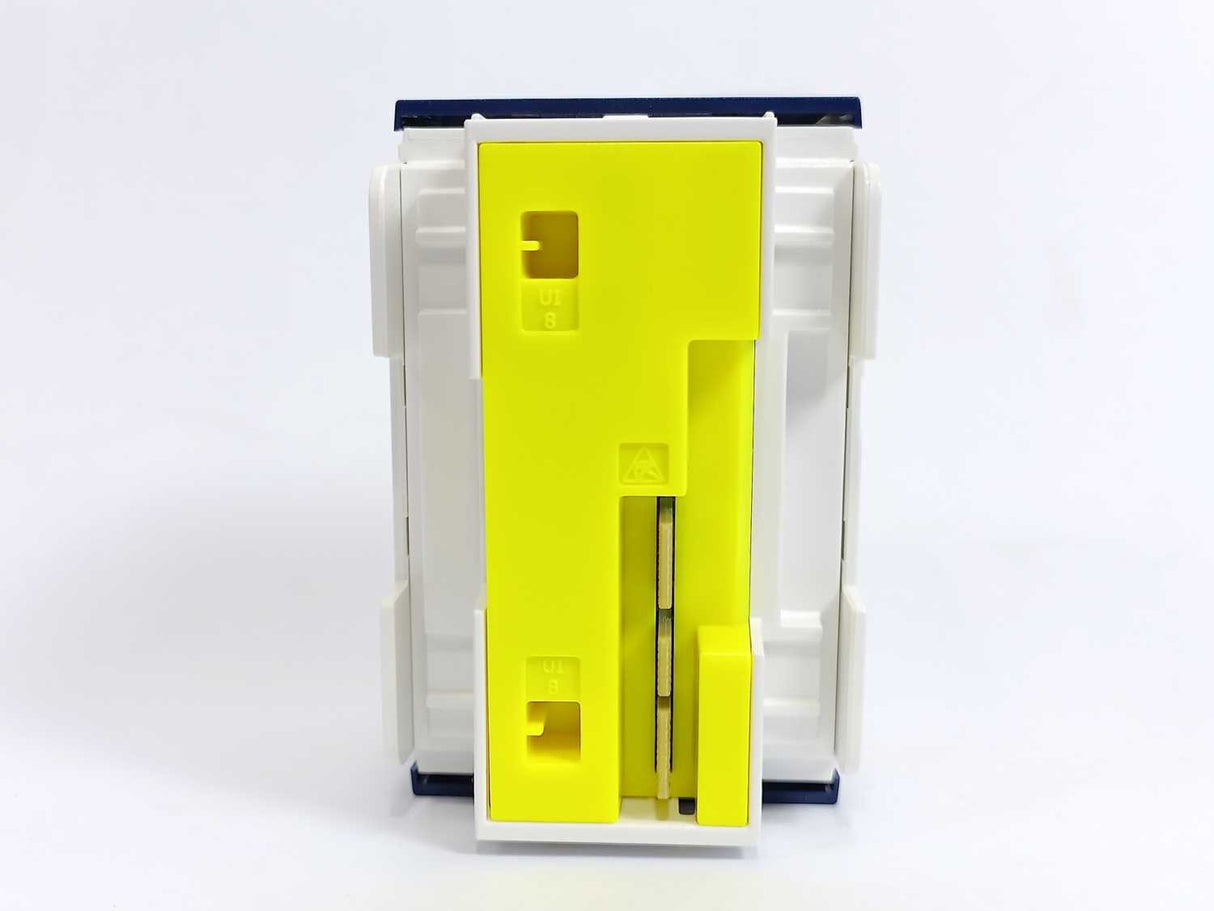 PRIVA 5073002 UI8 Universal Input Module