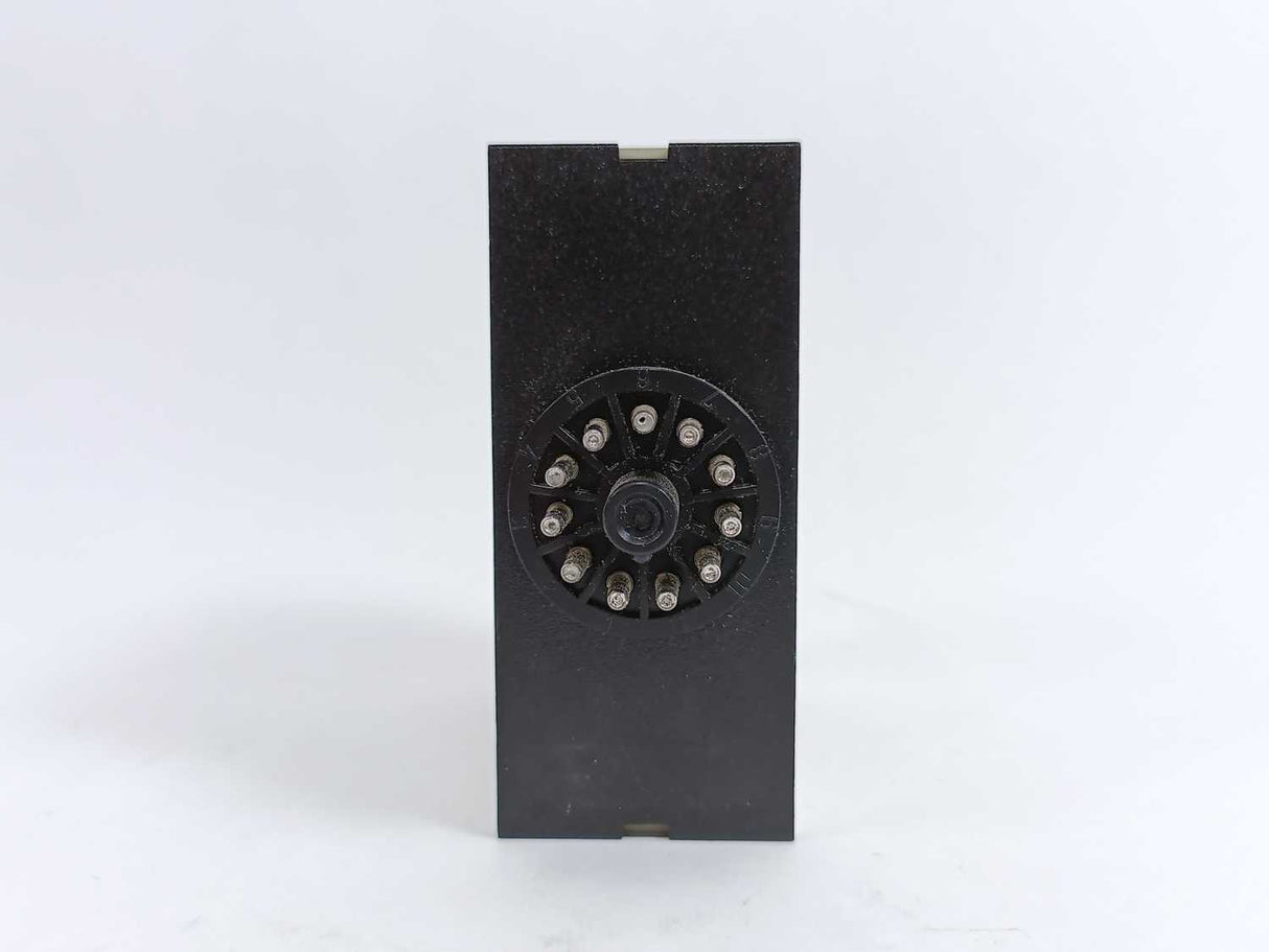 Carlo Gavazzi S 110 166 024 Combi Timer. Automatic Start. 24 VAC 50/60 Hz