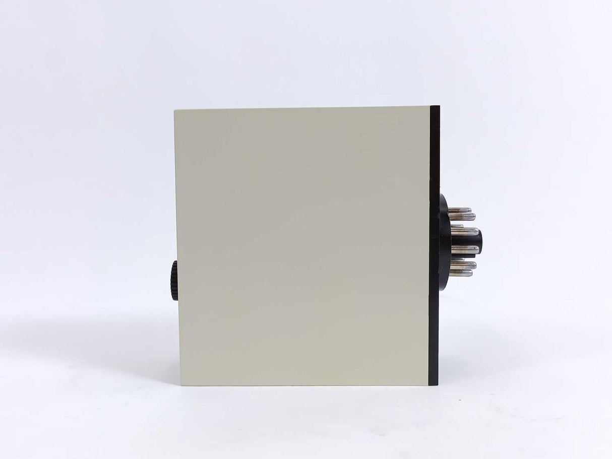 Electromatic SB 165 220 Interval Timer. 3-60 sec.