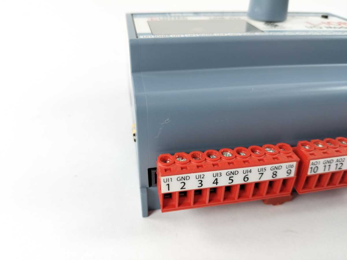 LOYTEC electronics LIOB-452 I/O Module 6 UI, 6 AO, 8 DO (8 x Relay 6 A)