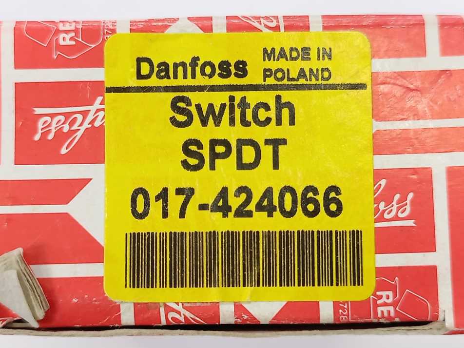 Danfoss 017-525566 Pressure Control RT5 w/ Switch SPDT 017-424066
