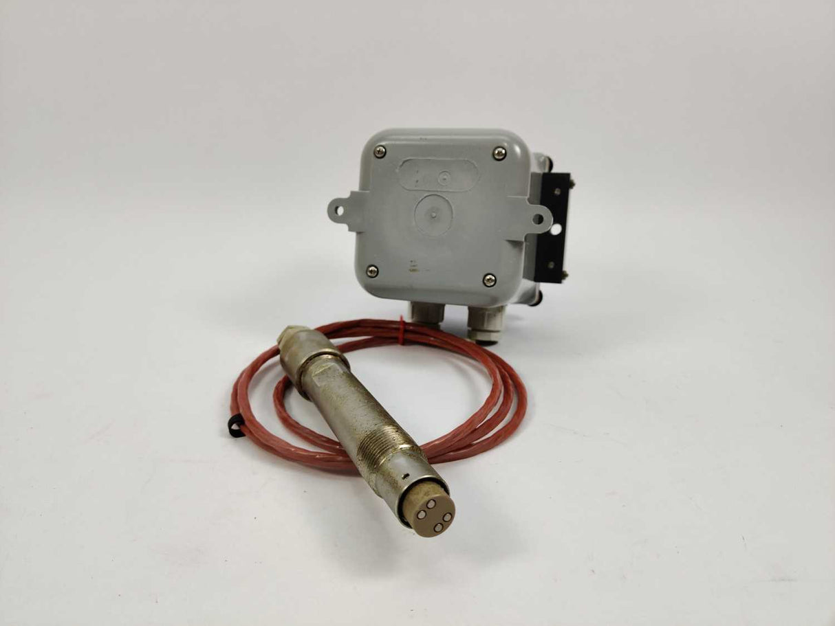 ABB TBI-Bailey TB440011207B Conductivity Meter 3 range w/ Sensor TB46101010002