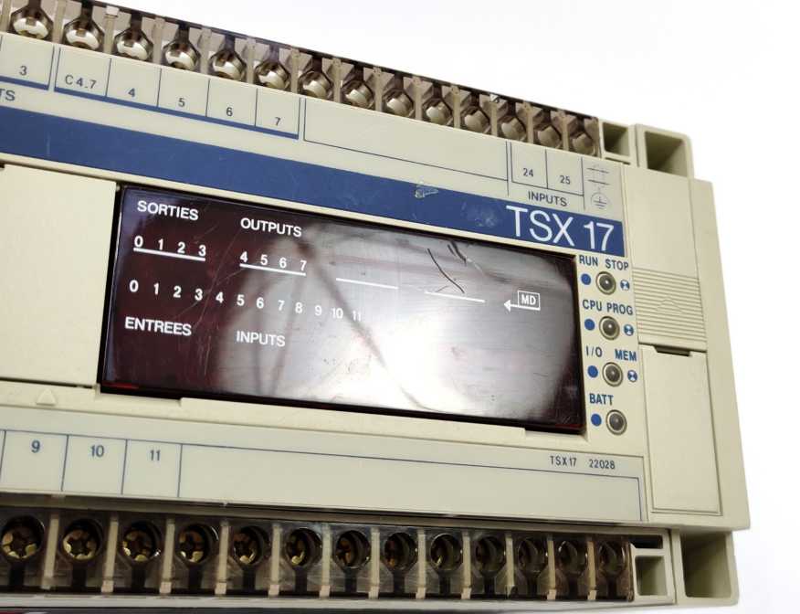 TELEMECANIQUE TSX 172 2028 CPU Progammable Controller type TSX17