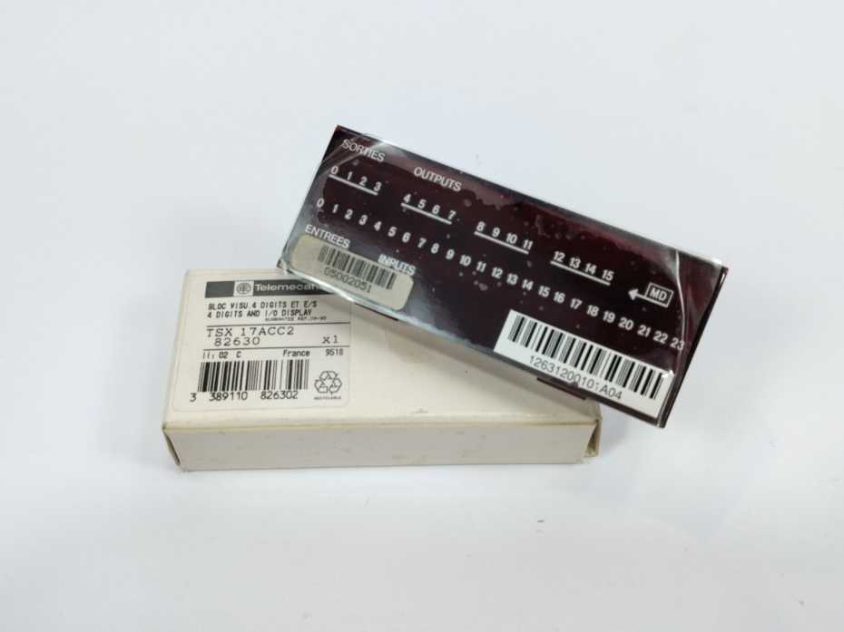 TELEMECANIQUE TSX 17ACC2 82630 Bloc 4 digits ET E/S 4 digits and I/O Dispaly