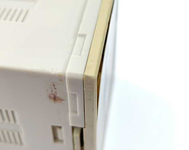 OMRON E5CS-R1PX-DIN Temperature Controller