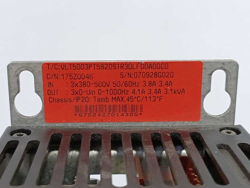 Danfoss 175Z0046 VLT5000 3.1kVA with 175Z0401 VLT5003PT5B