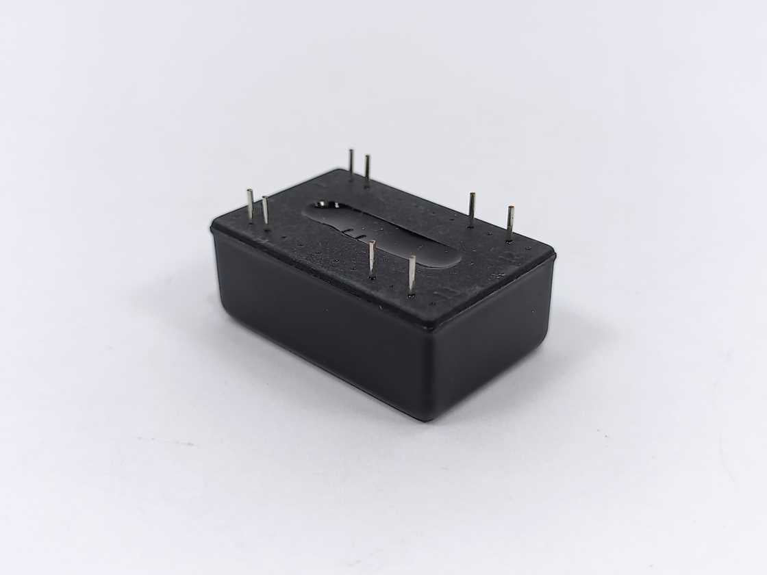 Mean Well SCW03C-05 DC/DC converter, DC 36-72V; O/P: DC 5V 600mA