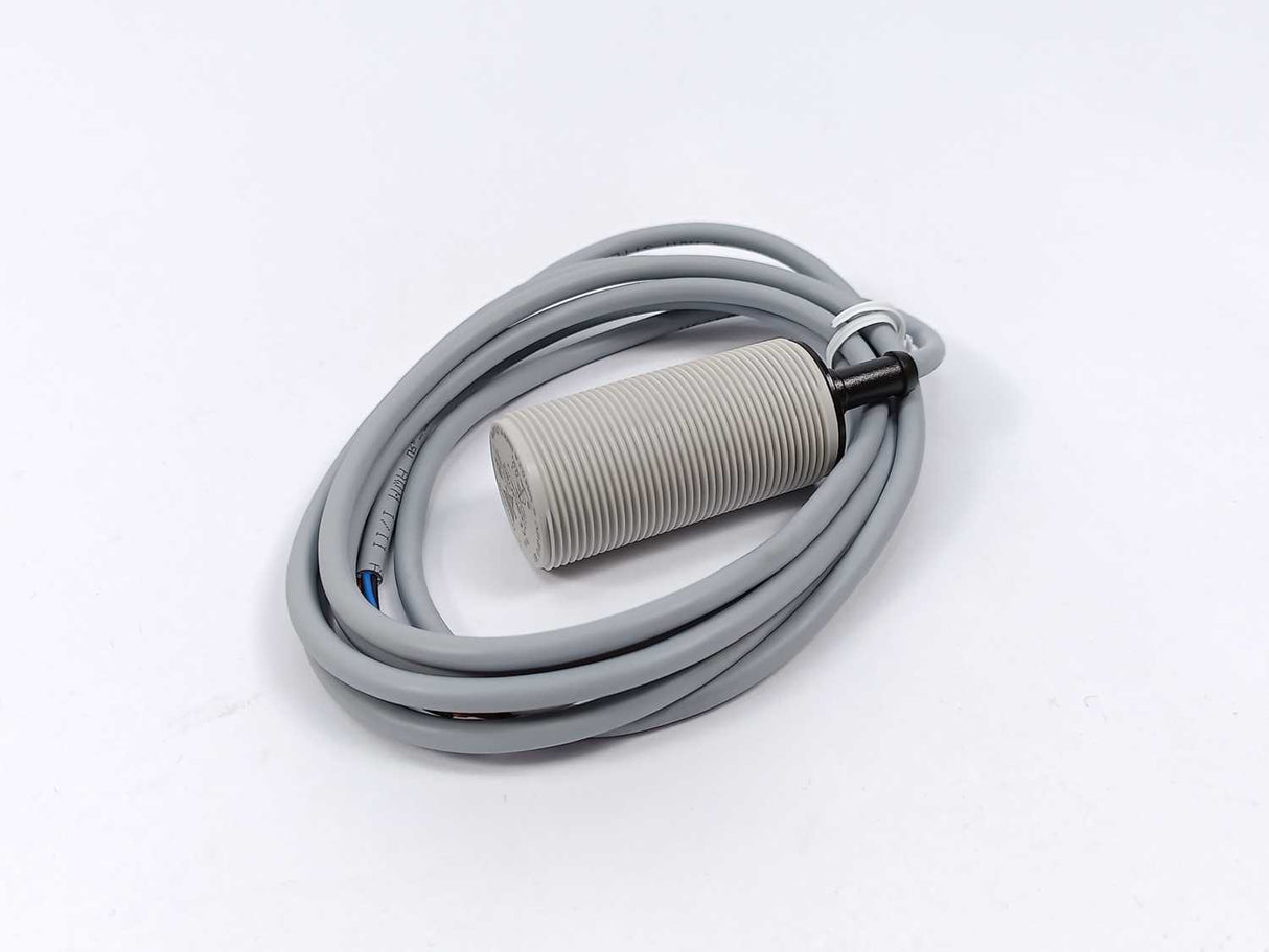 Carlo Gavazzi CA30CAF16PA Tripleshield Capacitive Proximity Switch