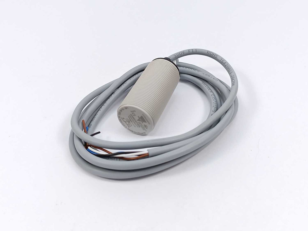 Carlo Gavazzi CA30CAF16PA Tripleshield Capacitive Proximity Switch