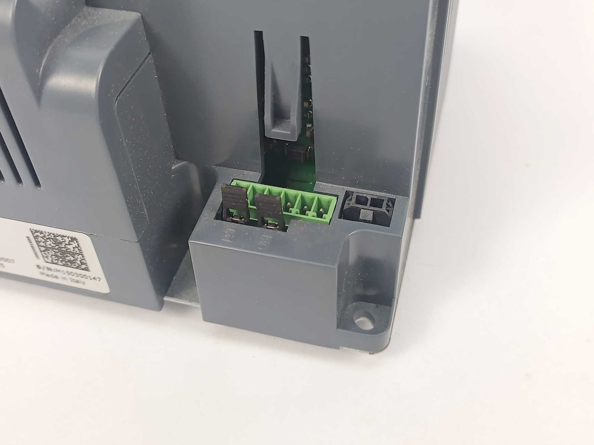 Vacon VACON0020-3L-0007-2-CP Frequency Inverter