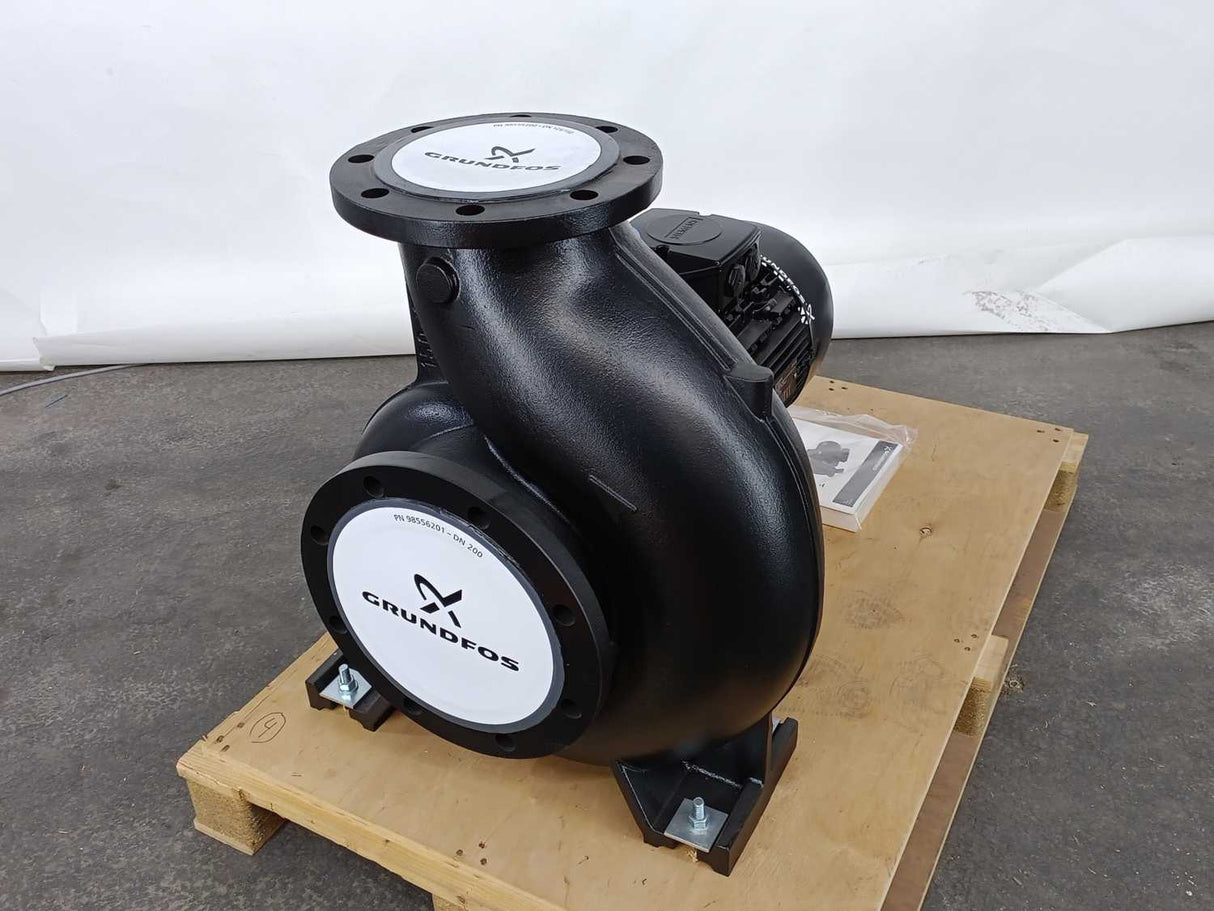 GRUNDFOS NB 150-200/224 A-F-X-BQQE Pump