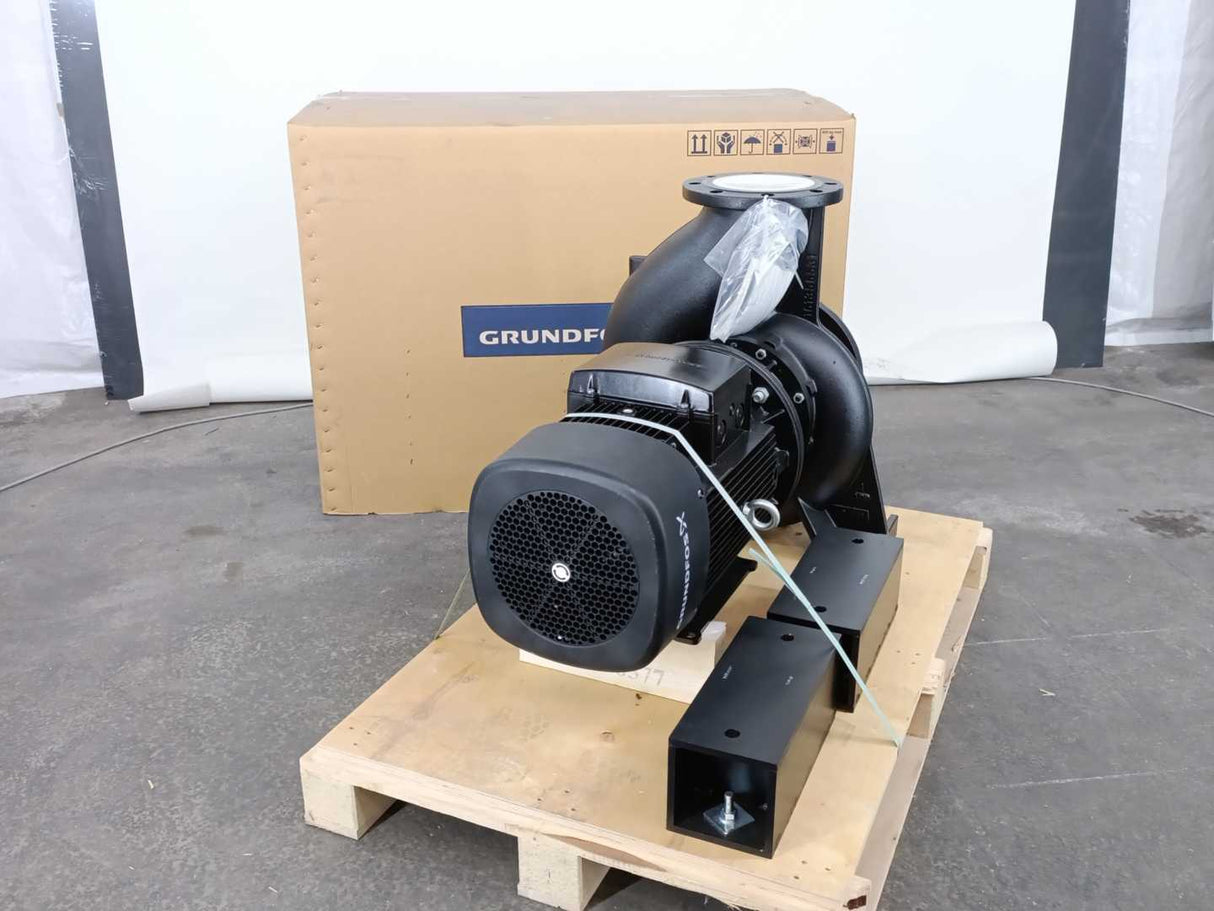 GRUNDFOS 98976056 NB 150-200/218-208 ASF1ABQQE Pump
