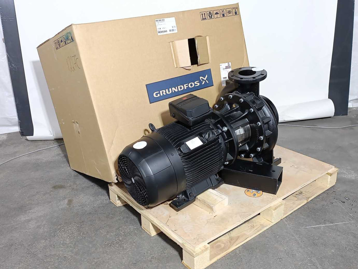 GRUNDFOS 97781523 NB 100-315/295 AAF2AESBAQEPW3 Pump