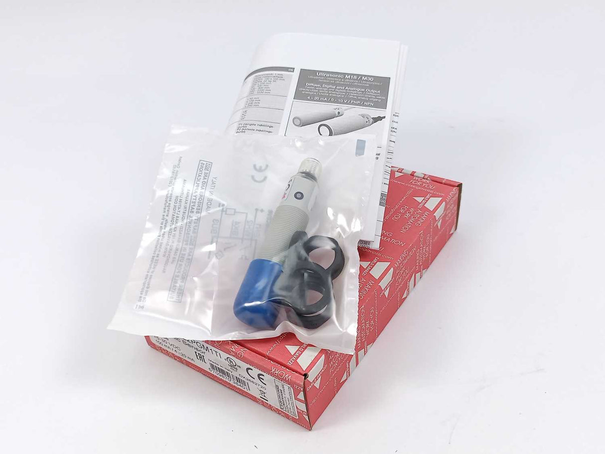 Carlo Gavazzi UA18CAD22PGM1TI Ultrasonic Sensor 15-30 VDC, 100 mA / 4-20 mA