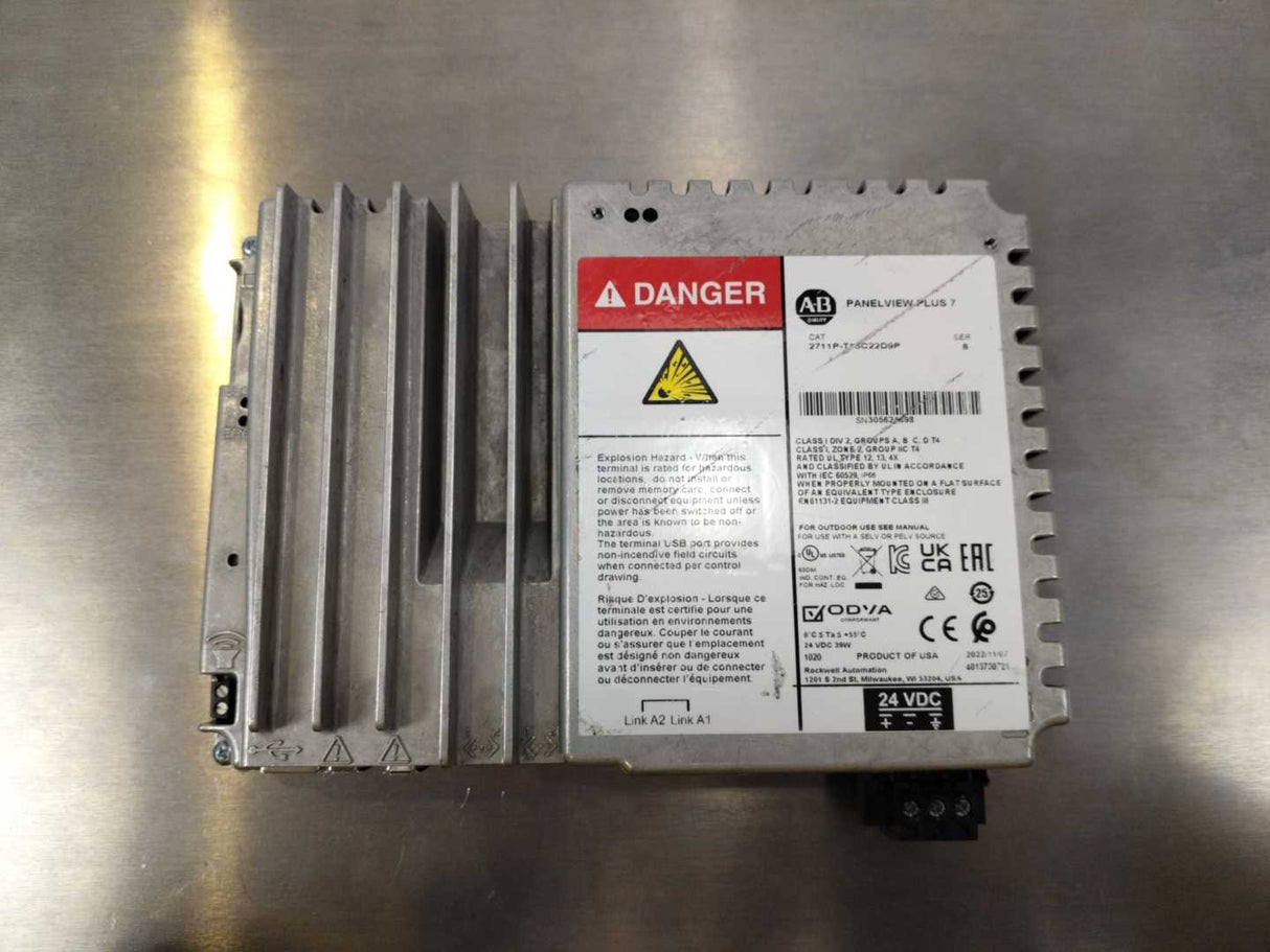 AB 2711P-T15C22D9P Ser B PanelView Plus 7