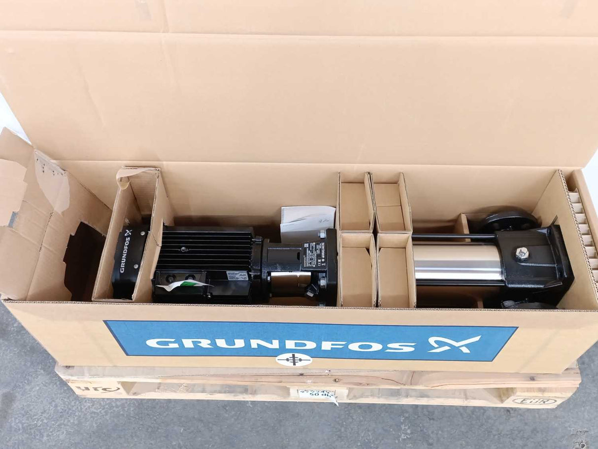 GRUNDFOS 96517048 CR5-15 A-FGJ-A-E-HQQE Centrifugal Pump