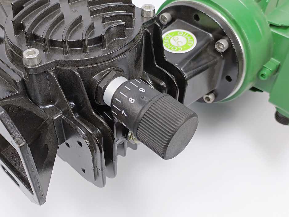 Doseuro D-101N-90/C-11 Mechanical Diaphragm Metering Pump