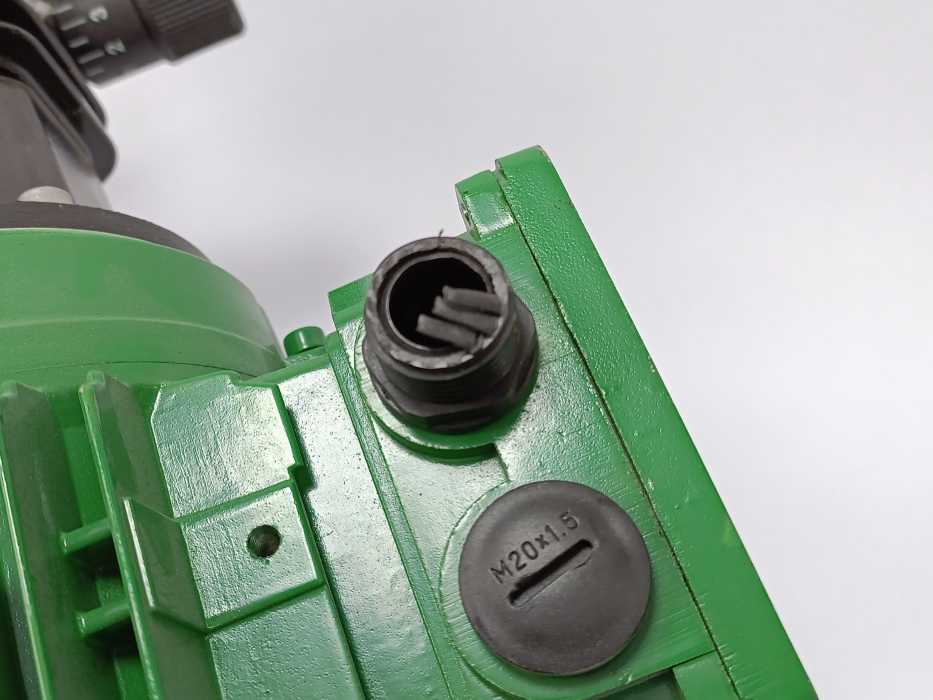 Doseuro D-101N-90/C-11 Mechanical Diaphragm Metering Pump