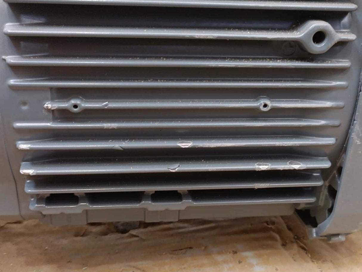 SEW-EURODRIVE KAF57 DRN90S4 65.8080875401.0001.21 1.1kW Motor i=35.70