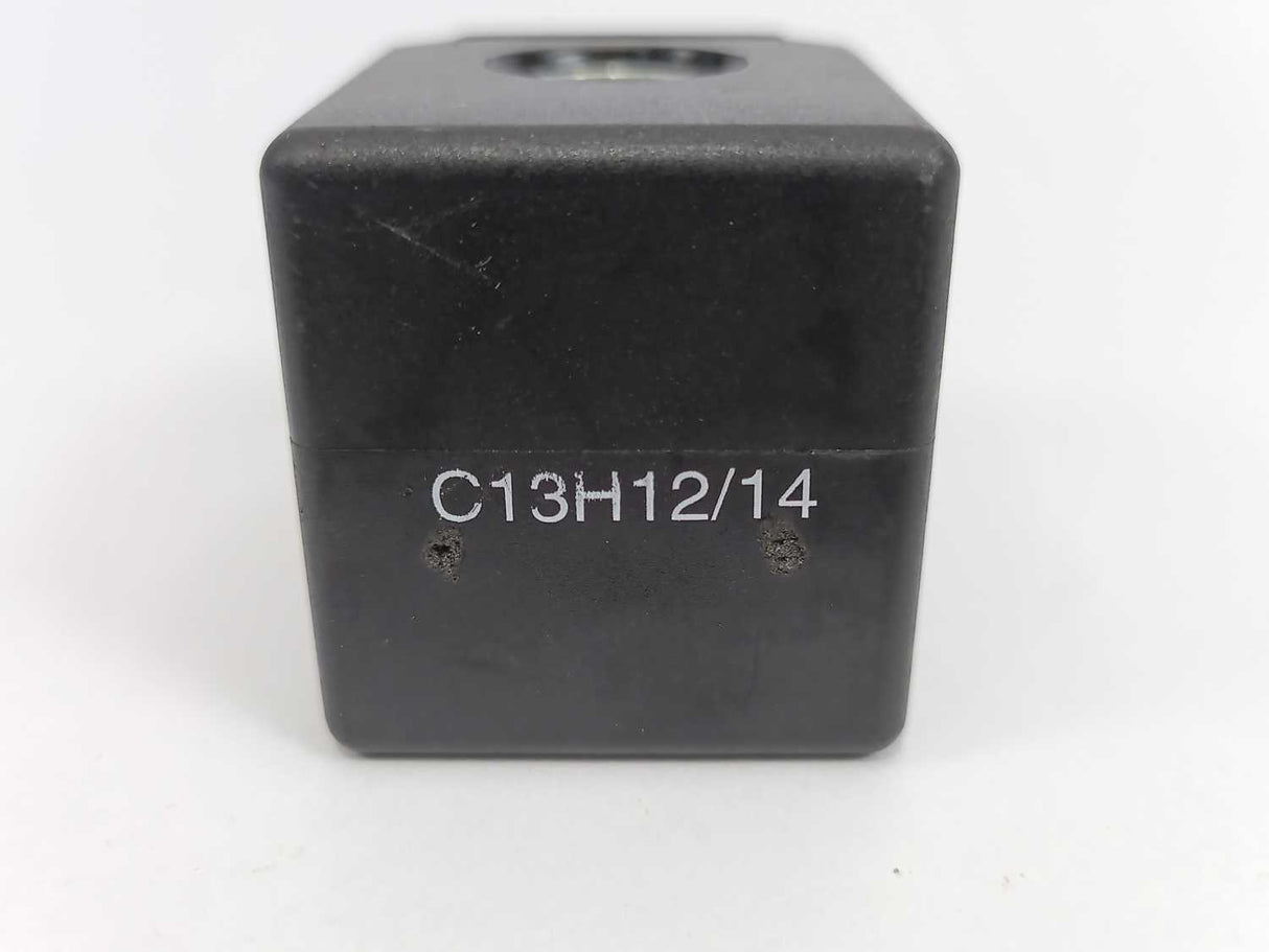 IH B7498 Hydraulic Valve Block