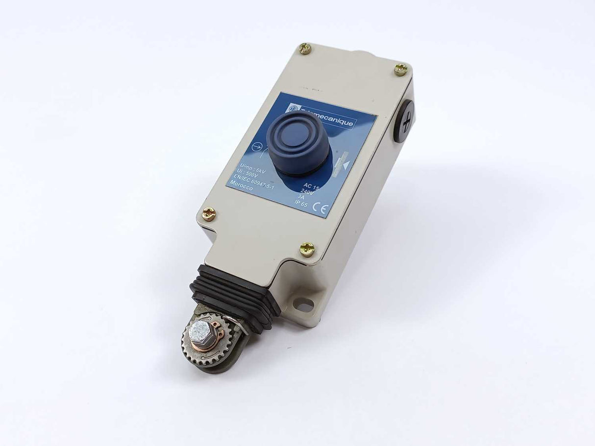 TELEMECANIQUE XY2CH13270 Emergency Stop Switch