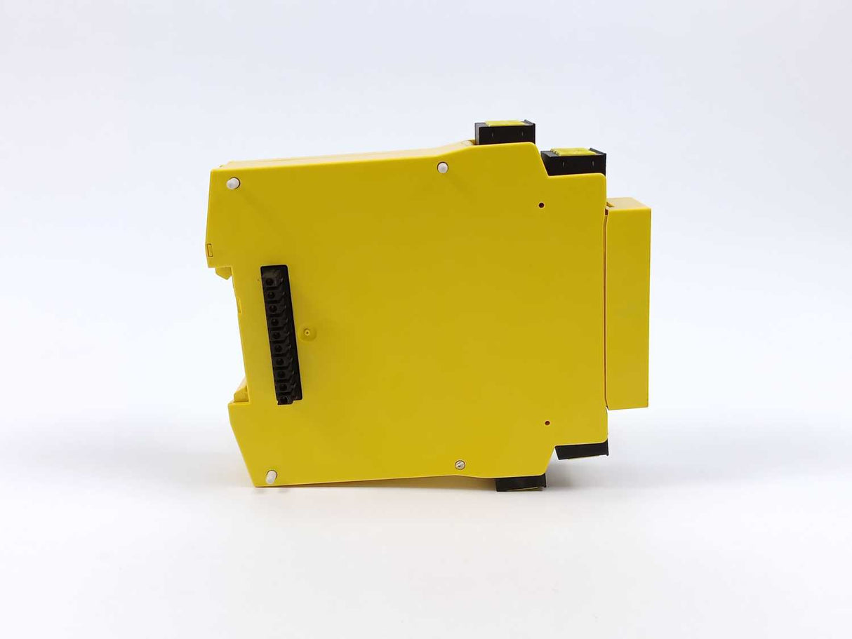 SICK 1044124 FX3-XTDI80002 Safety Relay