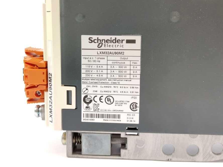 Schneider Electric LXM32AU90M2 Lexium LXM32A Motion Servo Driver