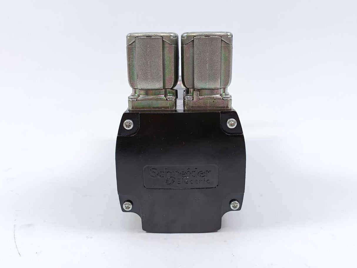 Schneider Electric BMH0701T06F2A Lexium BMH 3-phase Servo Motor