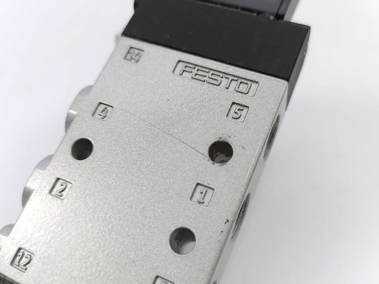 Festo 196941 CPE14-M1BH-5L-1/8 Solenoid valve