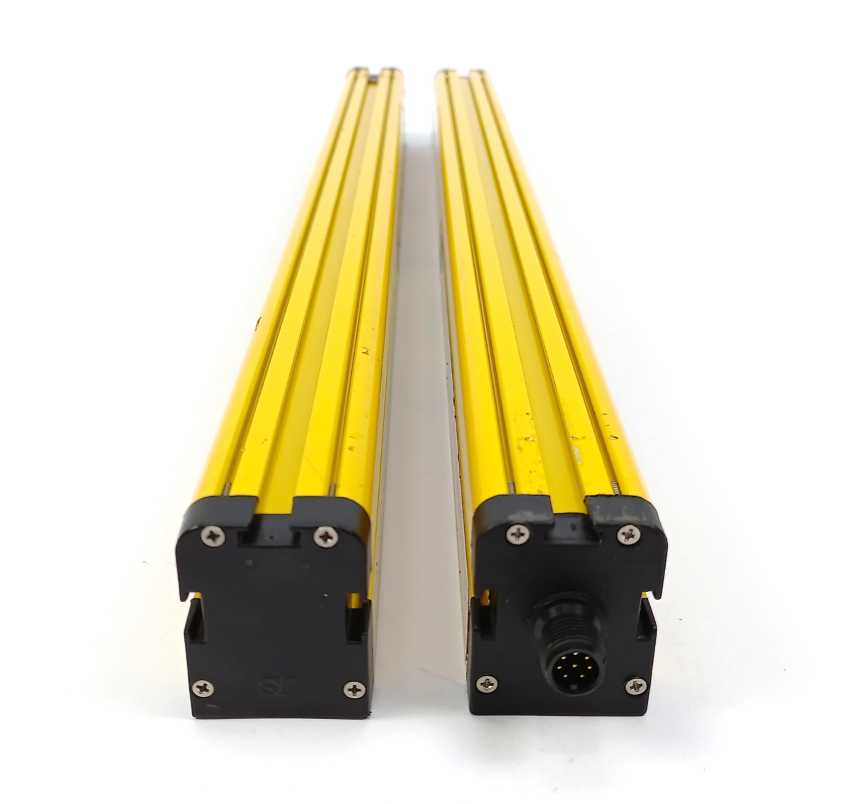 Jokab Safety FT4-14-450 w/ FR4-14-450 Light Curtain Transmitter & Receiver