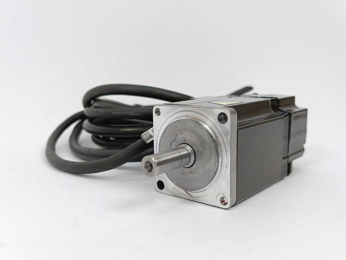 Mitsubishi HF-KP13 AC Servo Motor IN: 3AC, 106V, 0,8A, Out: 100W, 3000r/min