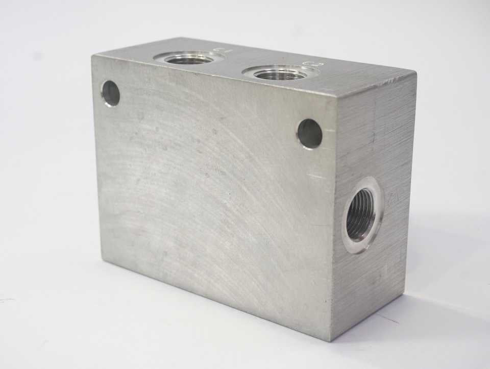 Sun Hydraulics 9705 19A J03 Hydraulic Manifold Block T-162A