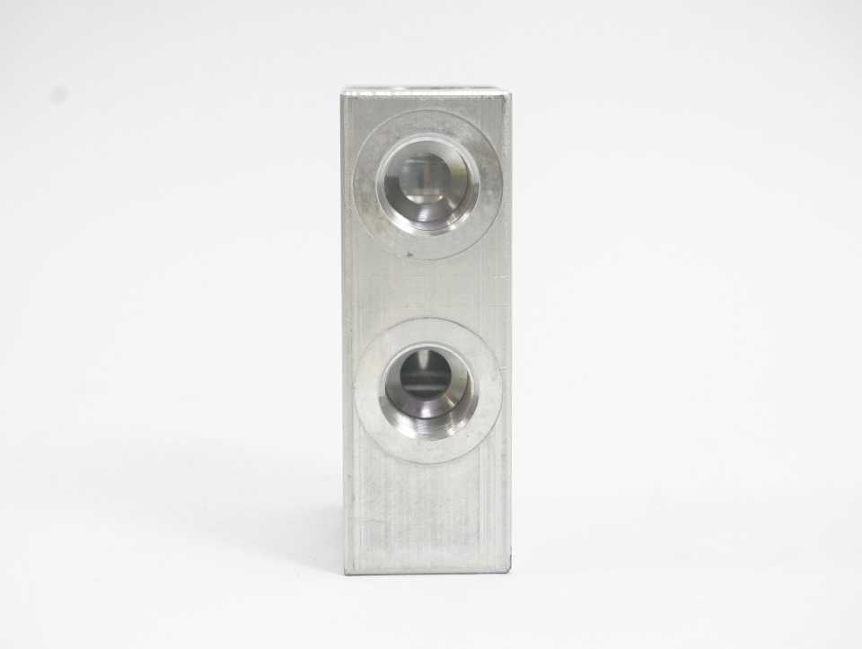 SD REM NCS 06/4 L 3/8 NCS 06/4 L 3/8 Pneumatic Valve Block