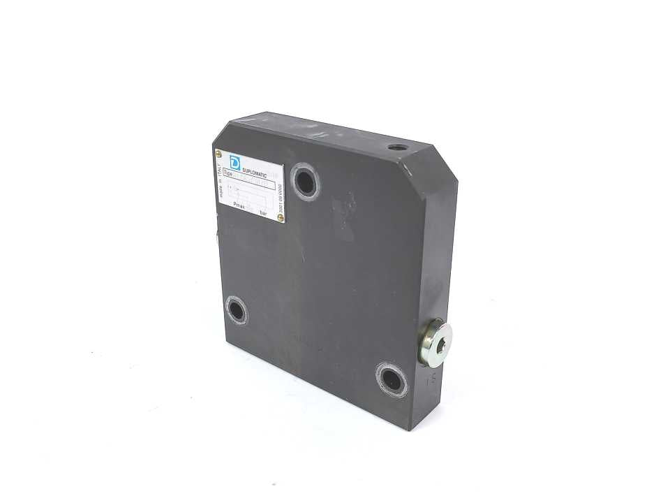 Duplomatic BLS6-C91/11 Hydraulic Valve Block End Plate
