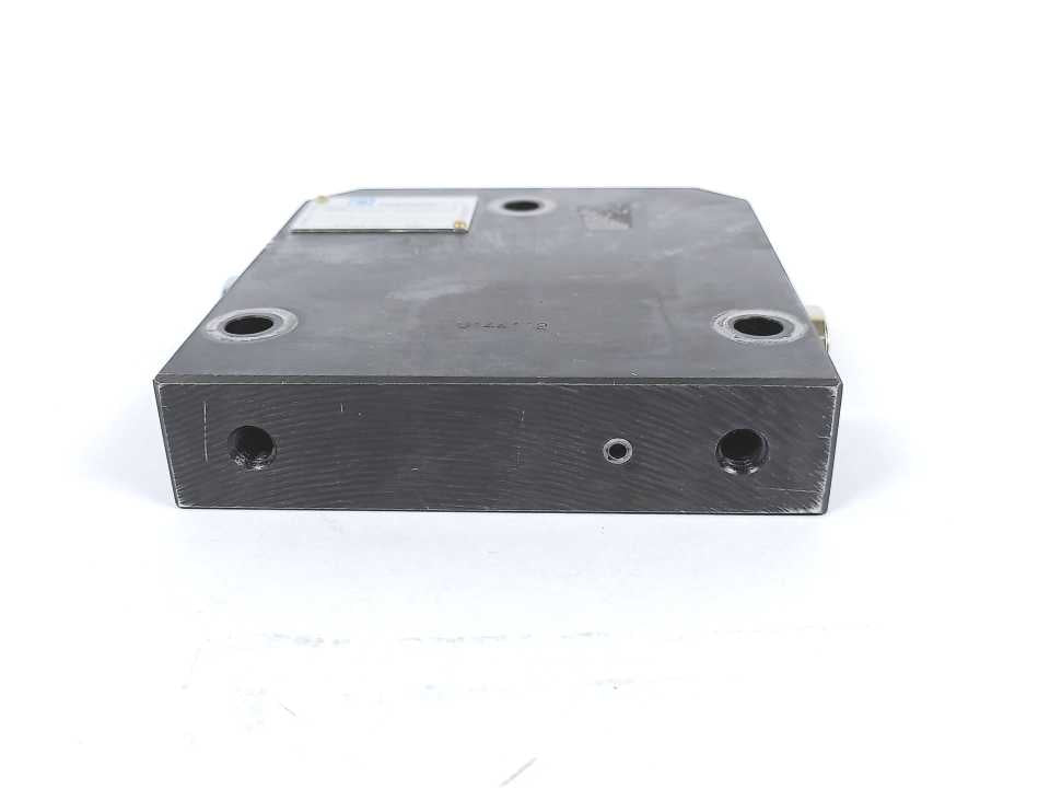 Duplomatic BLS6-C91/11 Hydraulic Valve Block End Plate