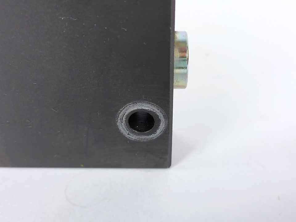 Duplomatic BLS6-C91/11 Hydraulic Valve Block End Plate