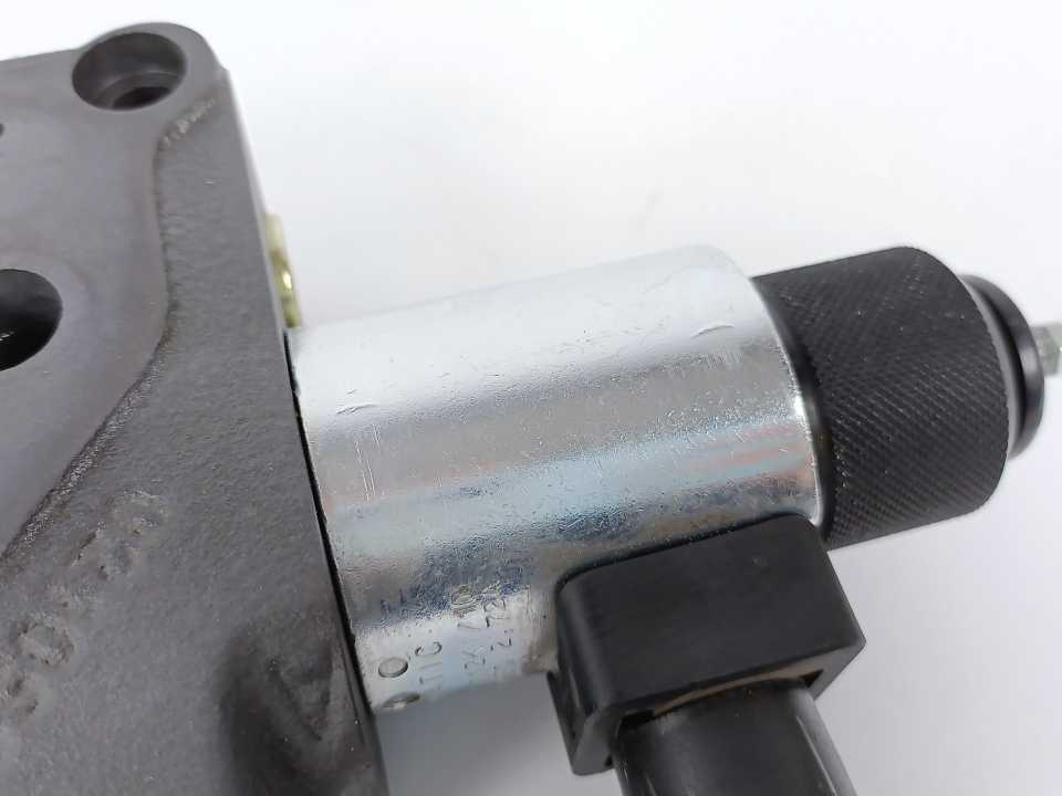 Duplomatic BLS6-PA30/30/11V-D00 Hydraulic Valve