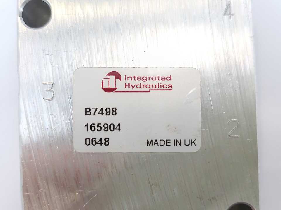 Integral Hydraulik B7498 Hydraulic Valve Block