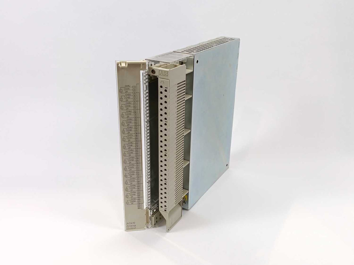 ABB 3BHT300008R1 AO610, Analog Output 16Ch